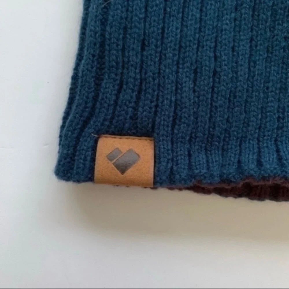 NWT. OBERMEYER Men’s Tahoe Reversible Hat